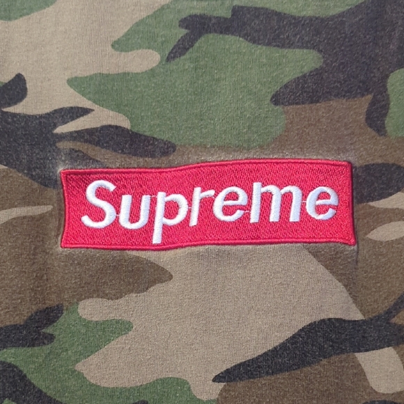Supreme Camo Baby Tee - Picture 3 of 5
